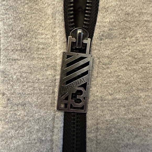 Arsenal 43, Size Large, Grey, Black, Removable hood - Picture 3 of 8